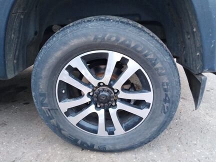 Продам летнюю резину р18 пексен