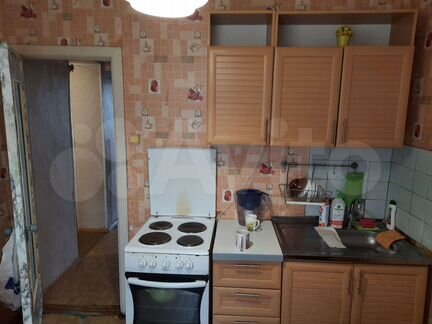 2-к. квартира, 50 м², 3/5 эт.