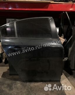 Дверь задняя правая седан Cruze чёрная
