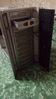 Корпус для компьютера Thermaltake Kandalf