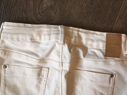 Джинсы Zara