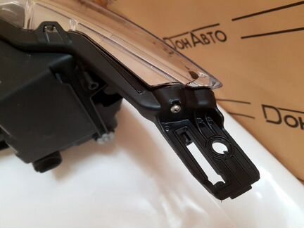 Фара правая Nissan Qashqai J11