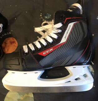 Коньки детские