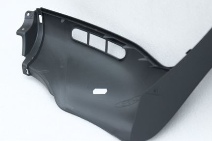 Щиток переднего бампера правый Ford Fusion 2003-05