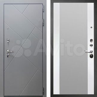 Входная металлическая дверь Броня X7 с зеркалом