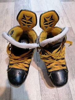 Коньки Bauer supreme s180