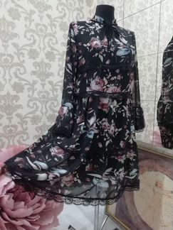 Красивое нарядное платье 46-48