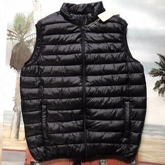 Жилет черный