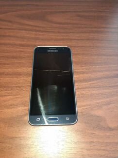 Телефон Samsung galaxy j3
