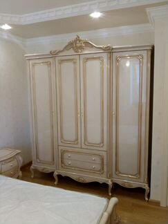 Шкф 4 дв Милана беж с золотом глянец