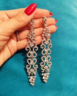 Свадебное платье, короткое + сережки