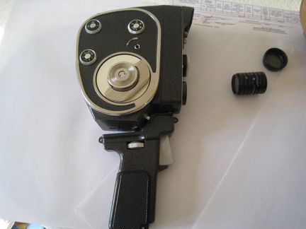 Кинокамера кварц М